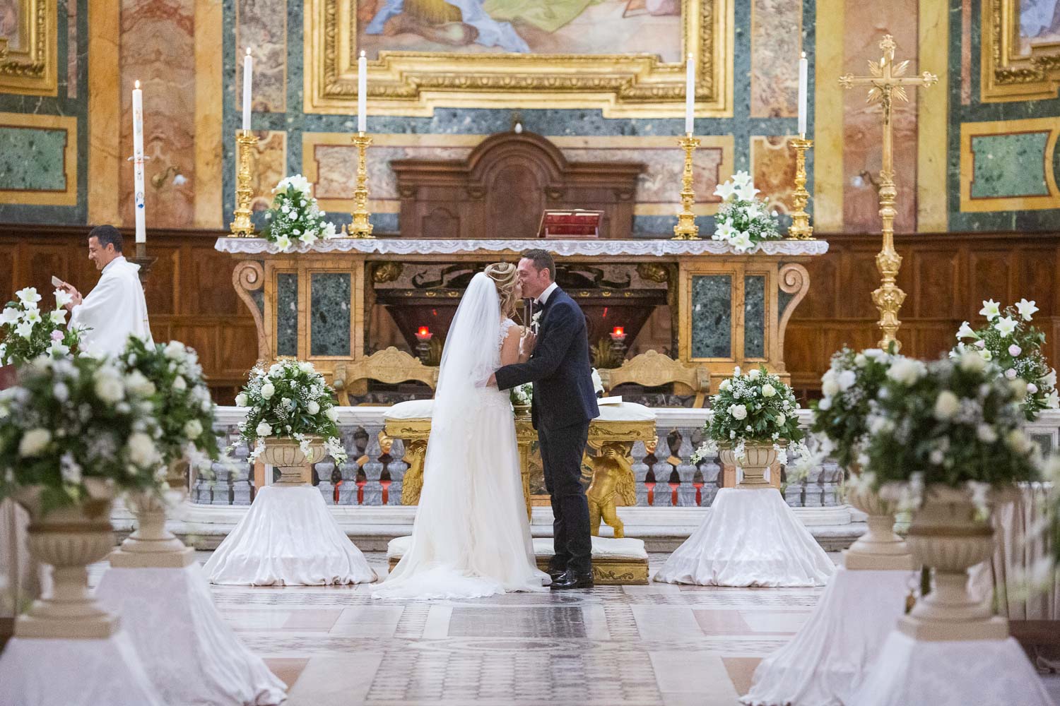 nf-Fotografo-Matrimonio-Roma-TR-Chiesa-dei-lampadari-15